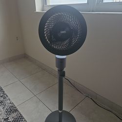 Dreo pedestal fan with remote
