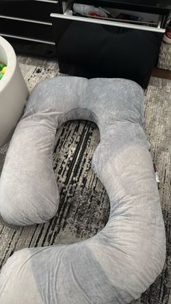 Pregnancy pillow