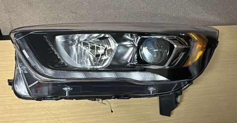OEM Ford Escape Headlight GJ54-13W030-CH New No Box Missing Back Caps 