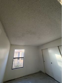 Remove popcorn, texture