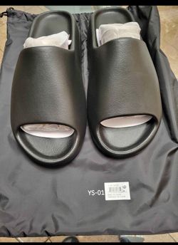 YZY slides 12m