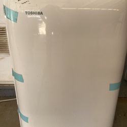 Toshiba Air Conditioner Cools With A Dehumidifier. 