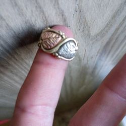 Black Hills Gold Ring