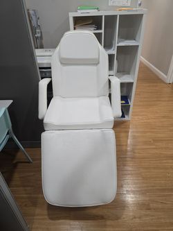 Aesthetics Bed