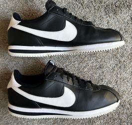 Nike Black Cortez men size 11