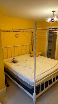 King size frame and mattress