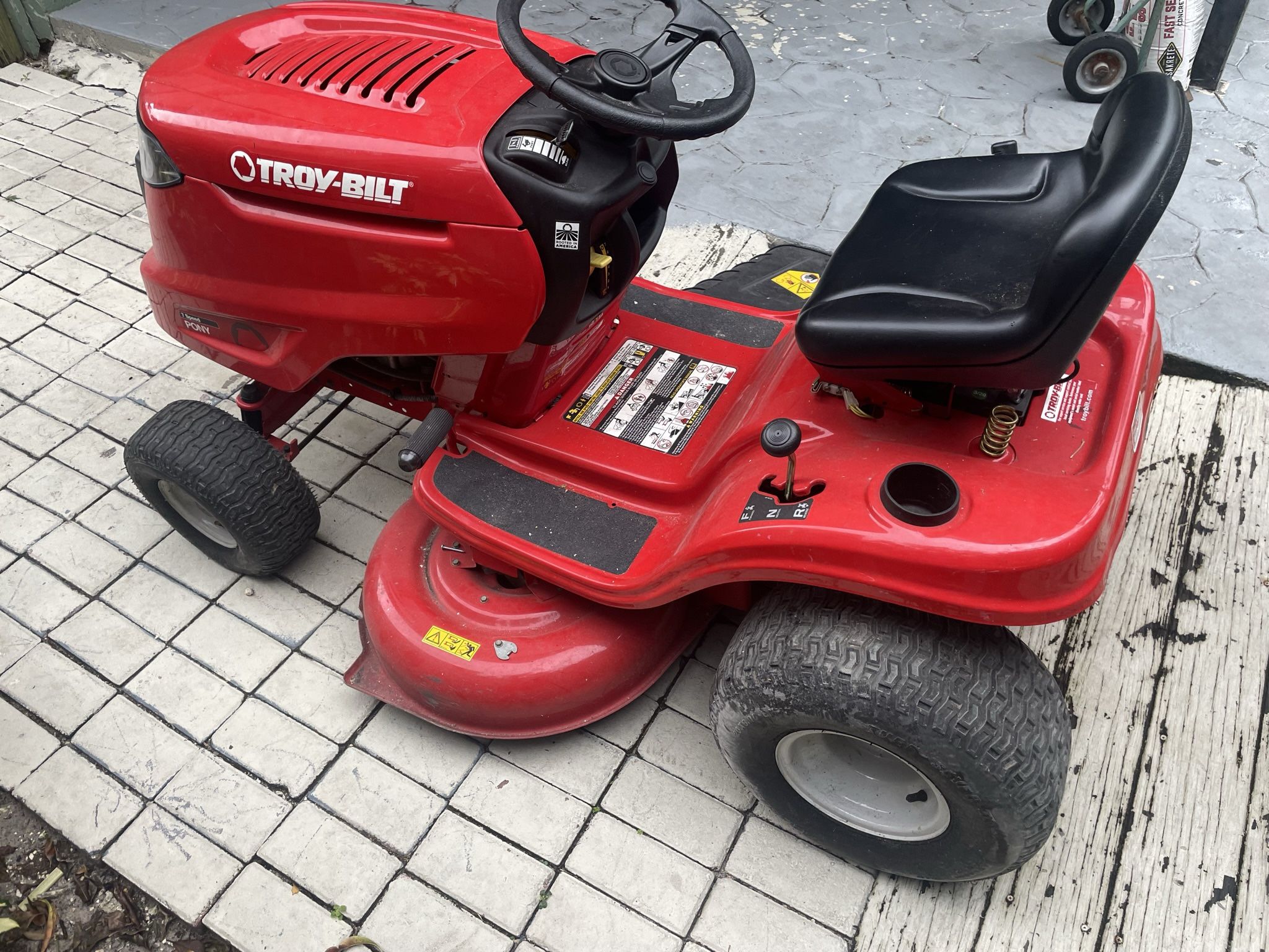 2016 Troybilt Riding Mower for Sale in Pembroke Pines, FL OfferUp