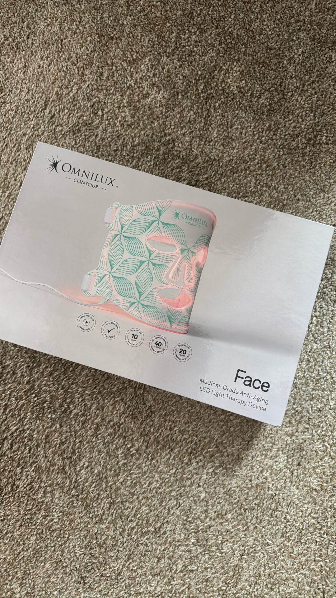 OMNILUX CONTOUR LED FACE MASK