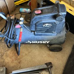 Air Compressor Husky