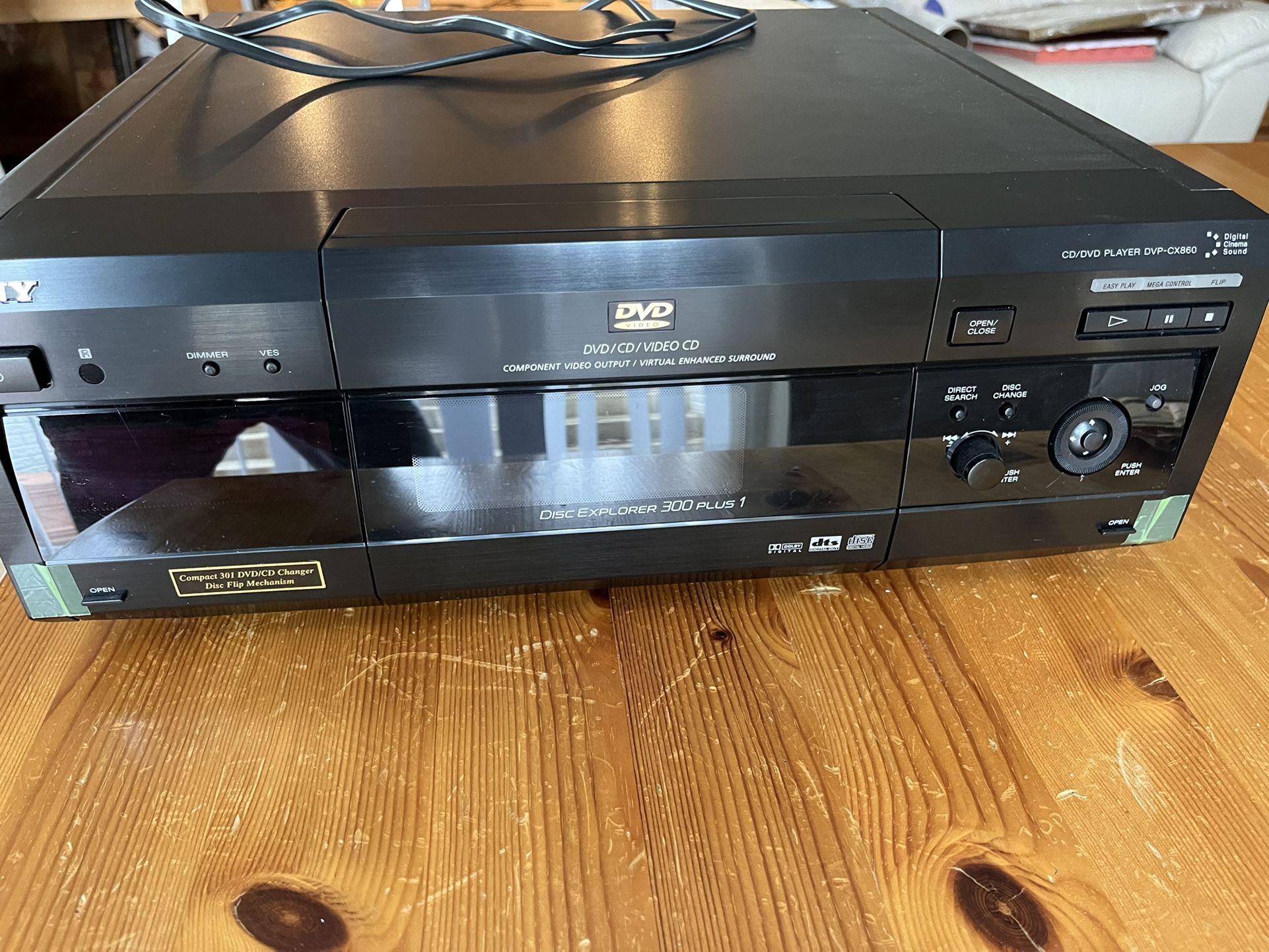 Sony 300+1 DVD Player Excellent Condition