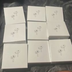 AirPods Pro 2nd Generation With MagSafe Wireless Charging Case 