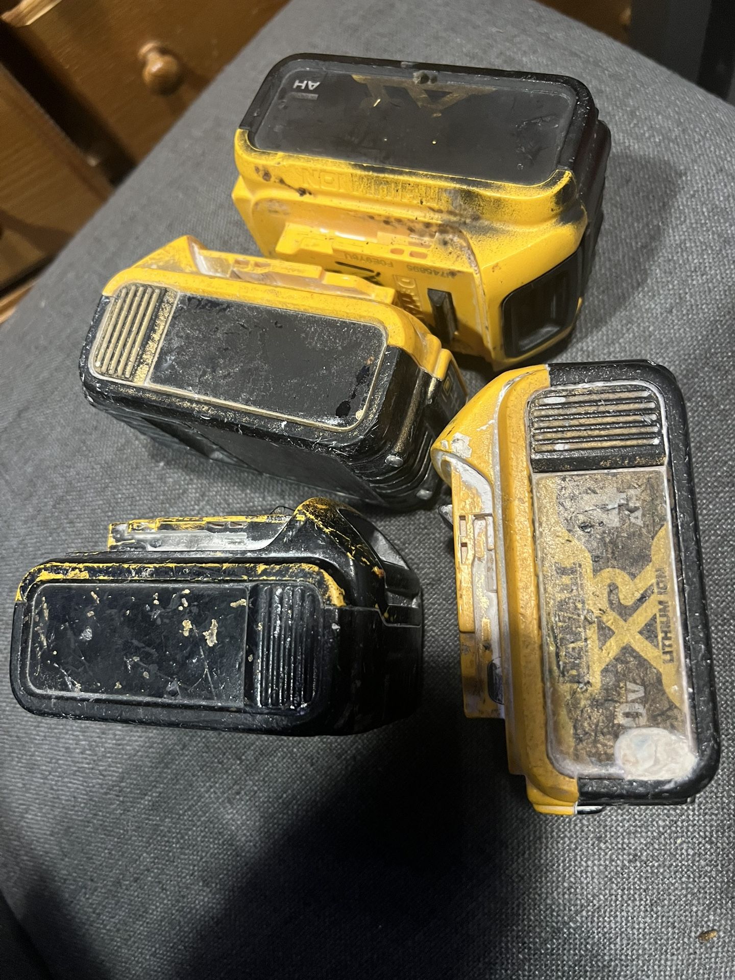 New Están Buenas Yo No Las Uso Por Eso las Vendo Están En Centra Falls 