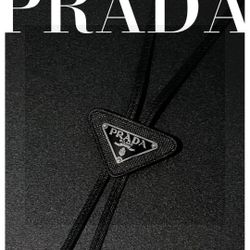 Prada's new versatile tie