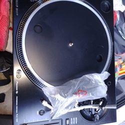 Pioneer DJ Professional Direct Drive TurnTable 
