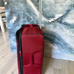 Large Clean Samsonite Luggage 