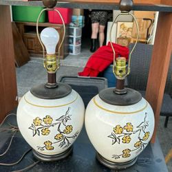 2 Lamps $4 OBO