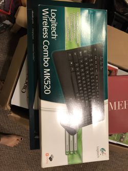 Logitech wireless combo MK 520 keyboard and mouse brand new sealed in box