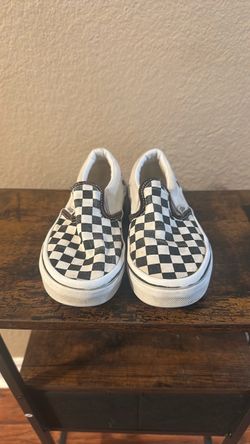 Checkered Vans kid size 12