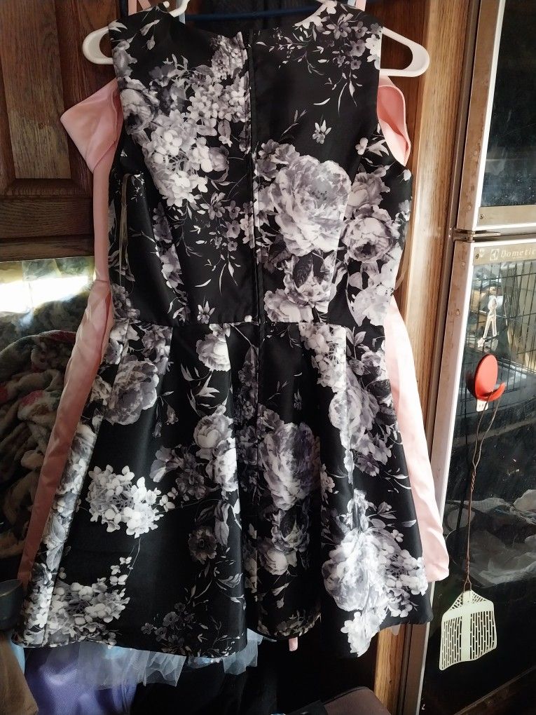 Size 3 Floral Dress