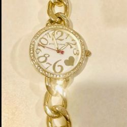 Designer Betsey Johnson Gold Chain Crystal Red Heart Watch Bracelet BRAND NEW