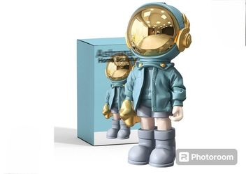 Astronaut Statue Figuring 