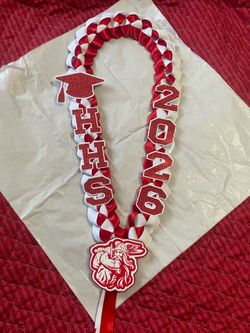 Graduation leis