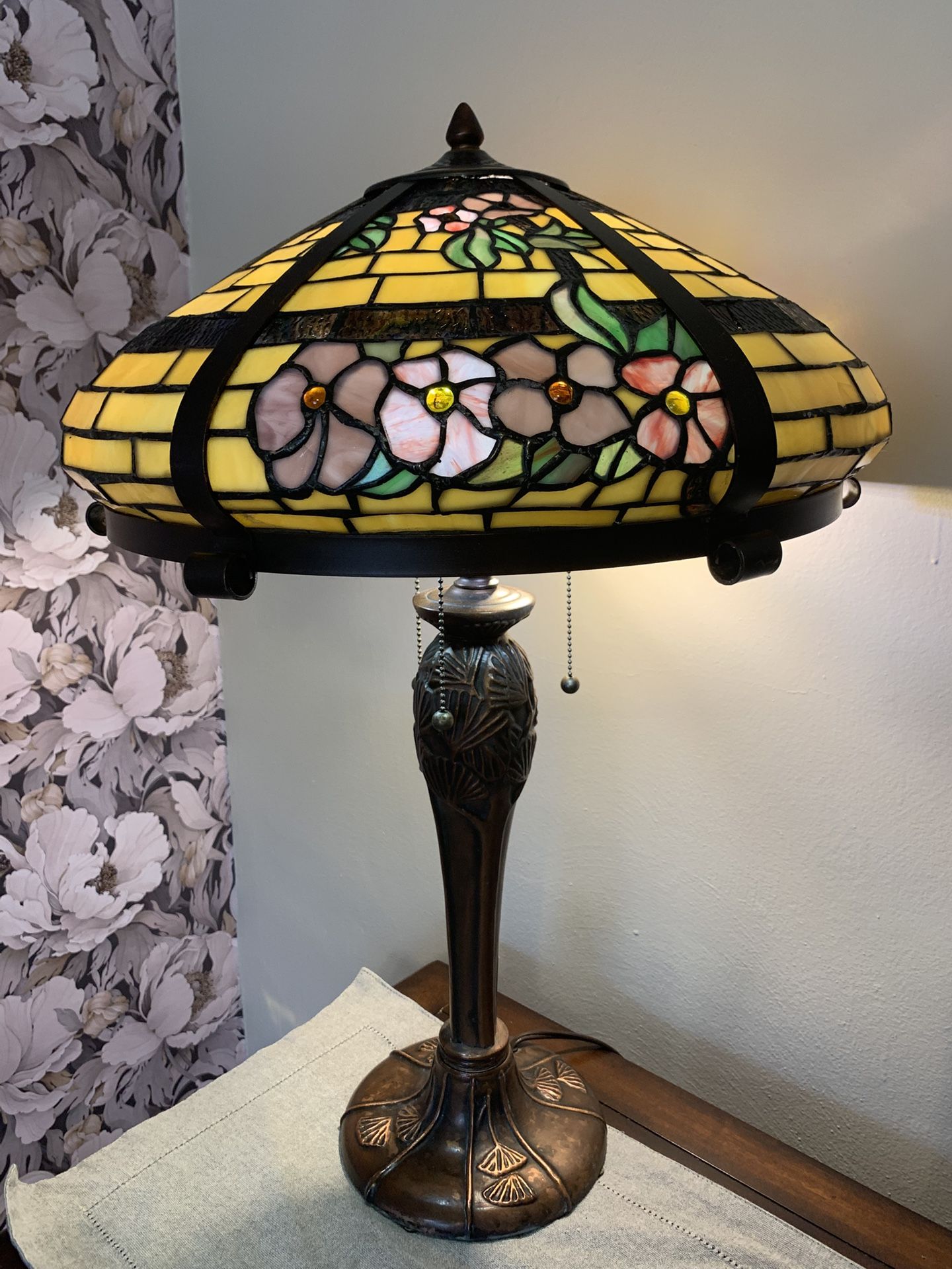 Vintage Tiffany Style Lamp