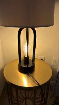 Lamp like brand new