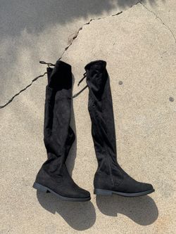 Black Knee High Boots size 6.5