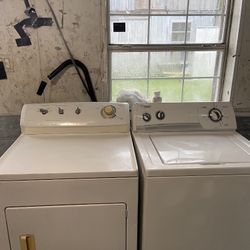 ILL DELIVER FOR FEE.I WILL RUN BOTH UNITS.WHIRLPOOL SUPER LOAD  WASHER & FRIGIDAIRE ELECTRIC DRYER SET. BOTH RUN LIKE BRAND NEW. NO ISSUES WITH EITHER