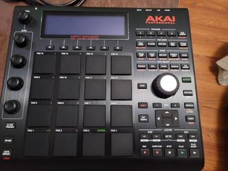 MPC Studio Black Drum Machine