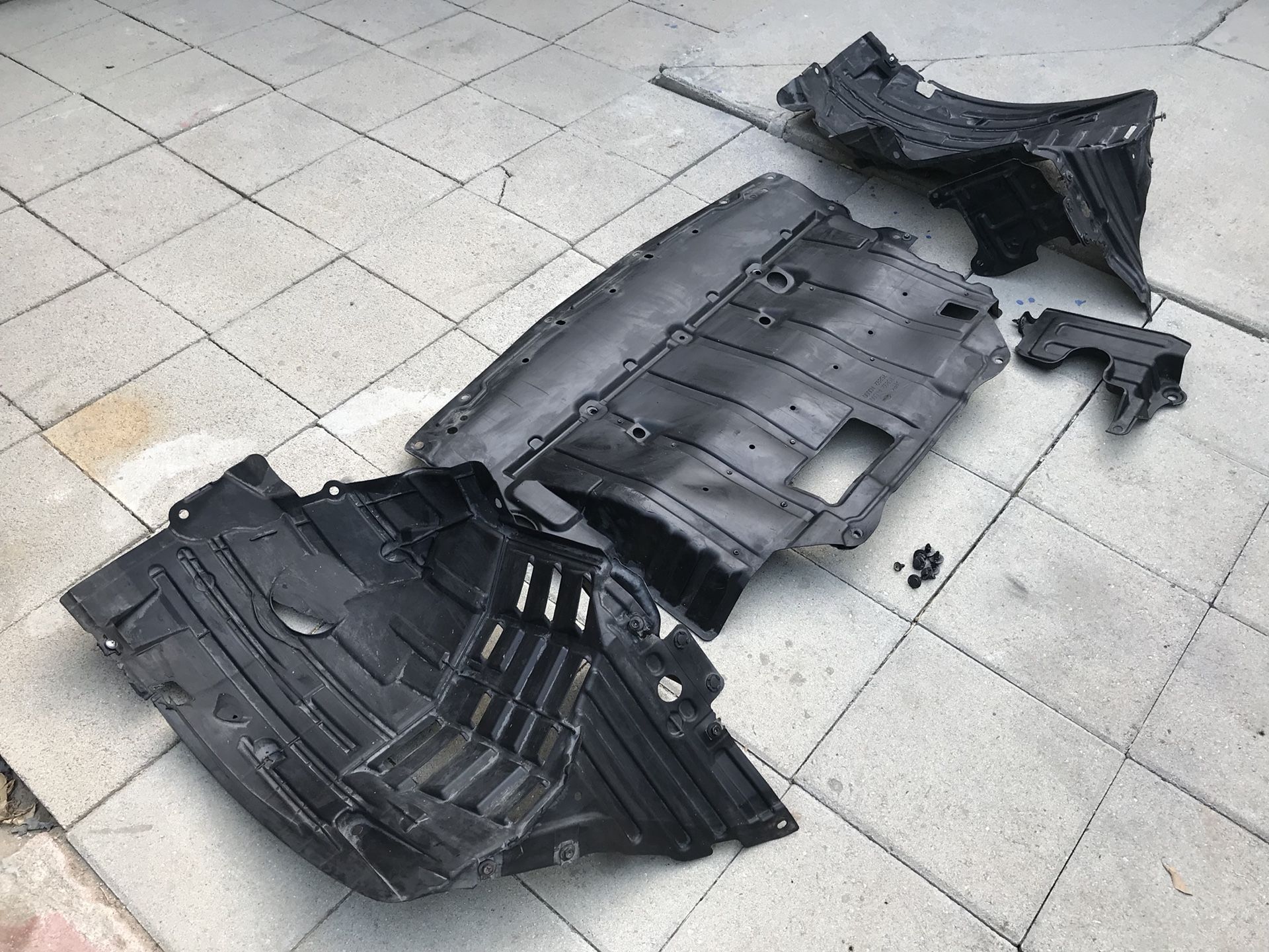03-05 NISSAN 350Z Front Plastic Undercarriage Splash Guard / Fender Guards Left Right Side
