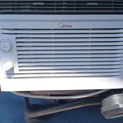 Midea 5000 BTU Window AC Unit