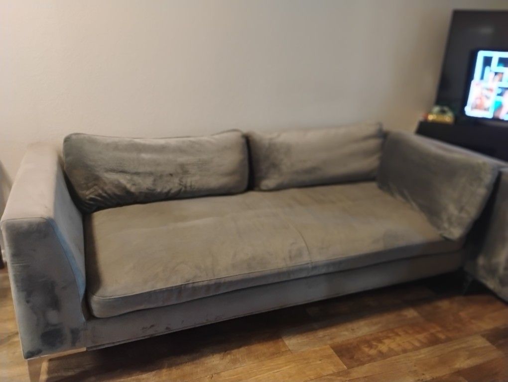 Sofa /Couch 2 pieces 