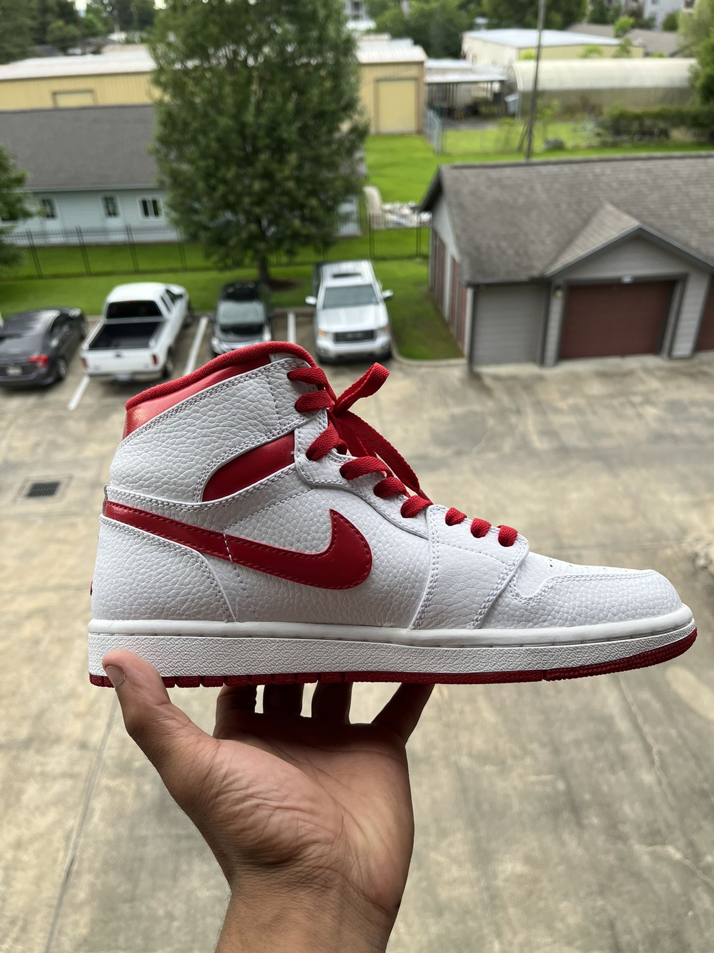Jordan 1 Size 8.5 Men