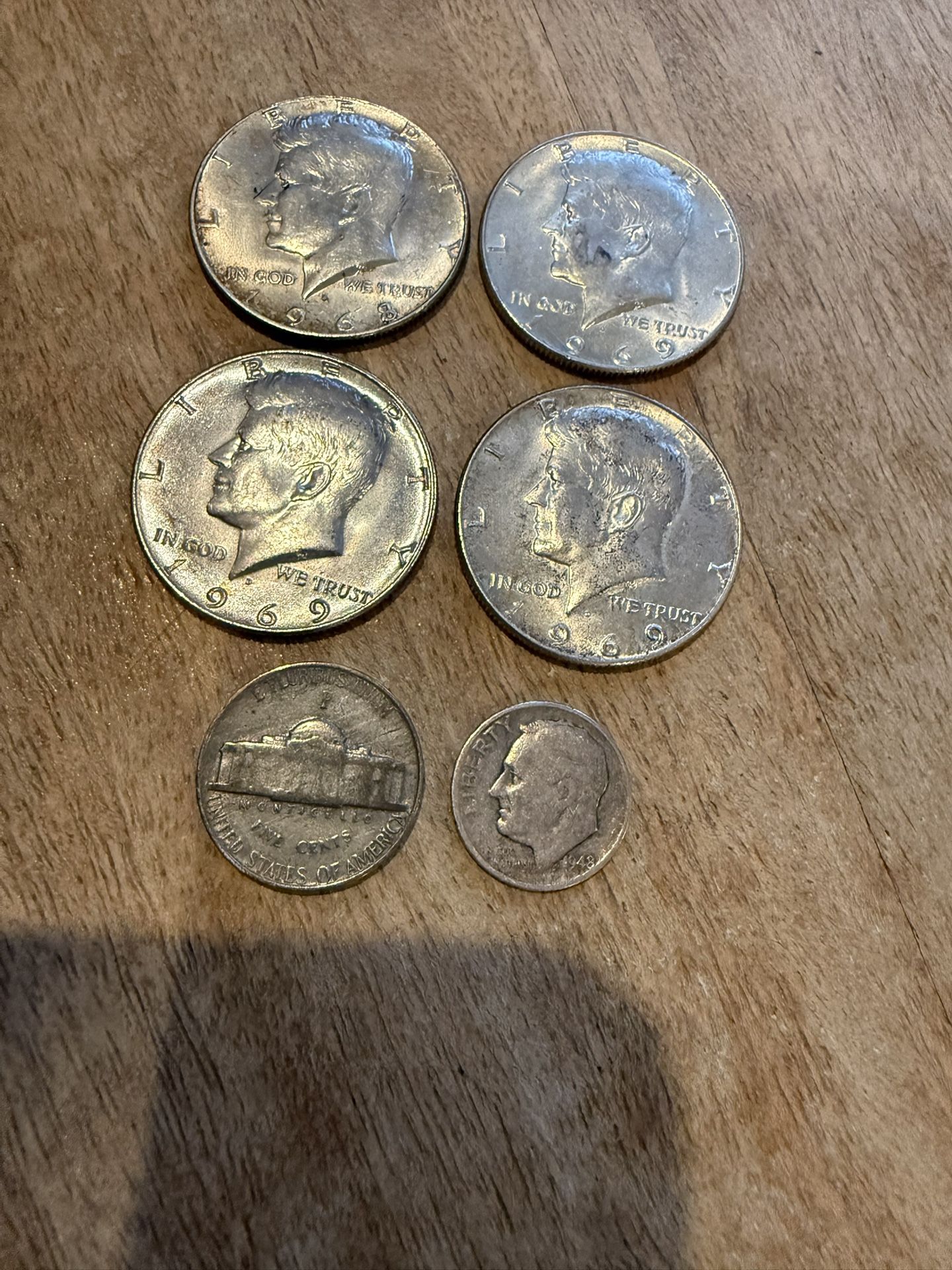 Silver Coins 90% 40% And %35 .72016oz Total Silver Weight