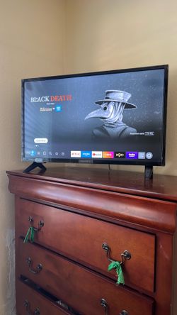 Insignia TV Size 32 