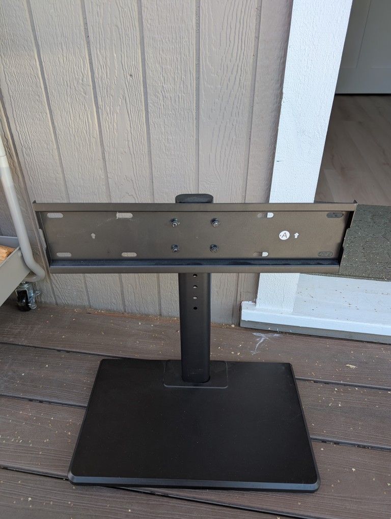 TV/Monitor Stand