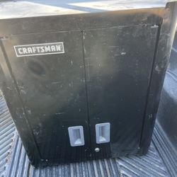 Craftsman Metal Wall Tool Cabinet With Lock Key