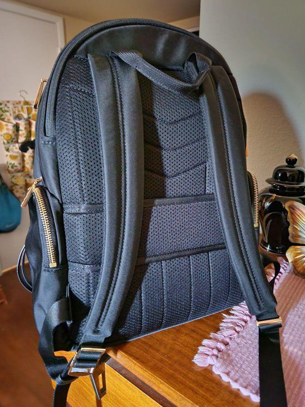Michael Kors Backpack Purse for Sale in Phoenix, AZ - OfferUp