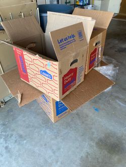 Free moving boxes