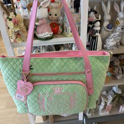 Juicy Couture Weekender