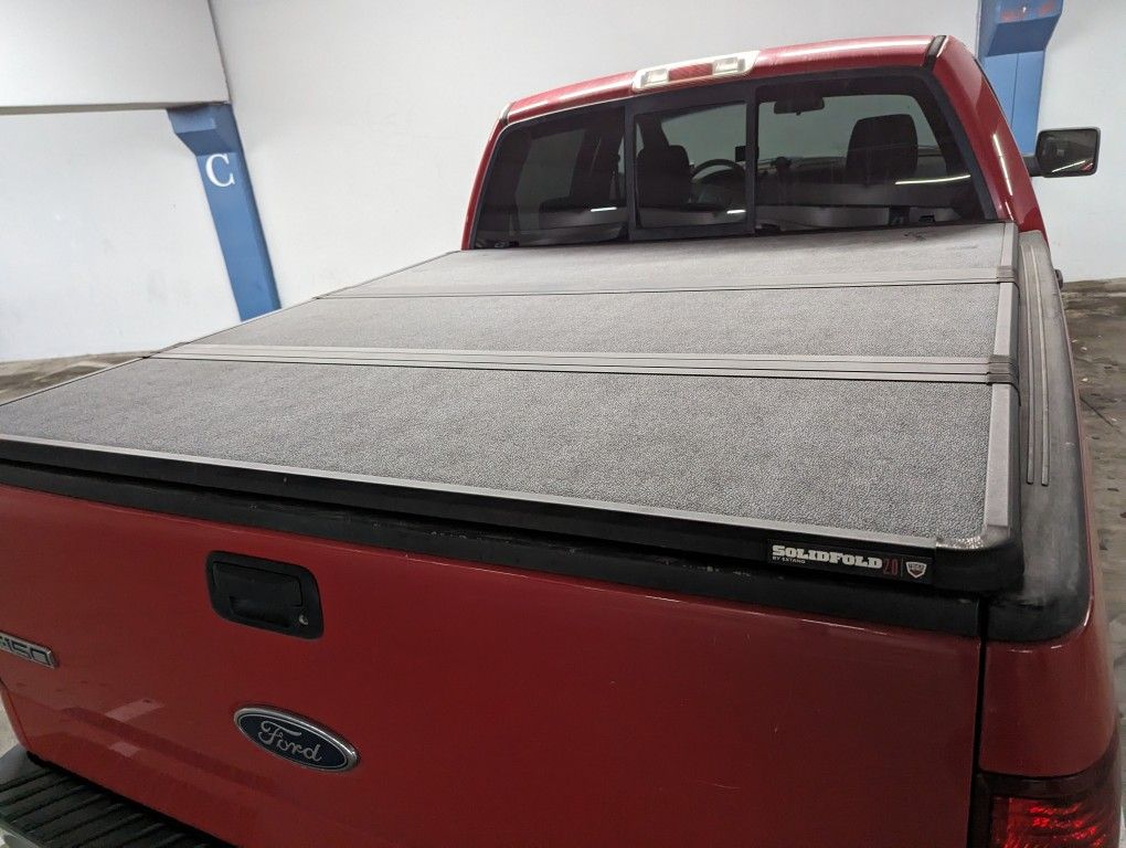 Extang Solid Fold 2.0 Tonneau Cover