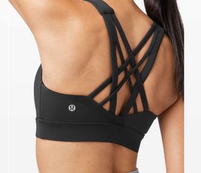 LULULEMON SPORTS BRA LIKE NEW  S M