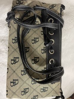 Dooney & B Purse