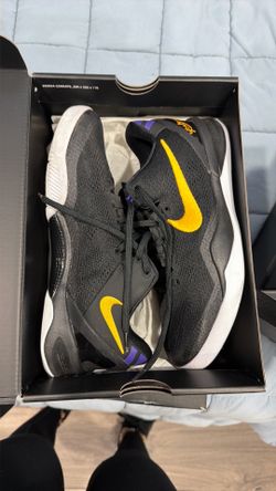 Kobe VII size 7Y