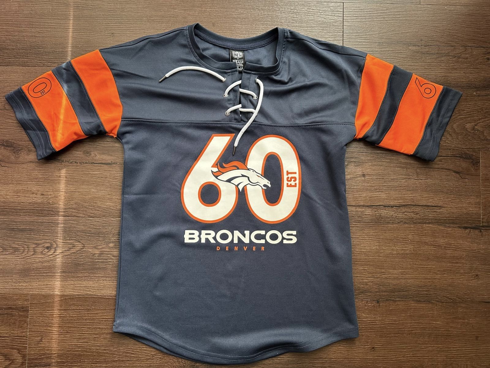 Like New Jersey Broncos, Size S