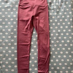 Lululemon Woman’s Define Slim Leggings Velvet Size M