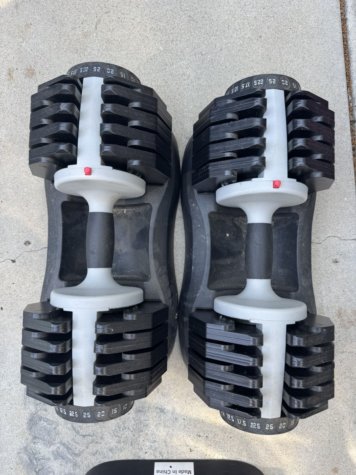 Adjustable weights