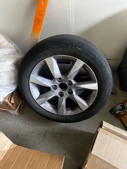 Acura TL rim and tire